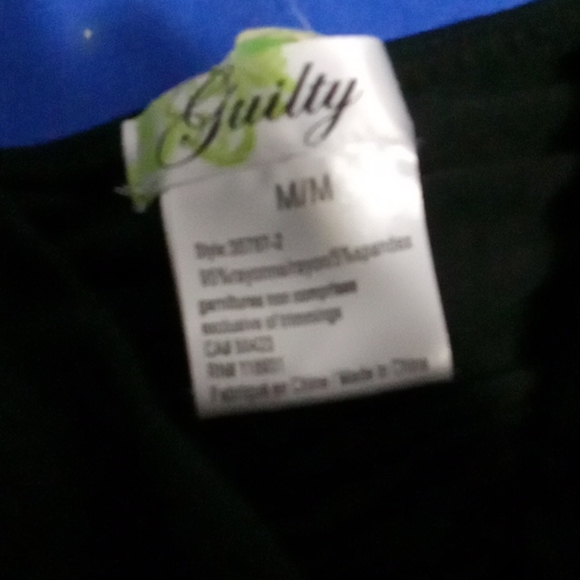 Woman Size Medium Guilty Tank Top Black - Picture 3 of 7